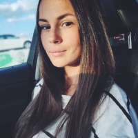 Лена Сухова, Россия