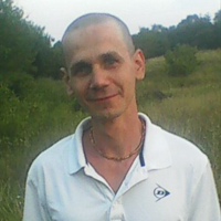 Дмитрий Глухов