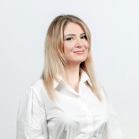 Анастасия Неверова