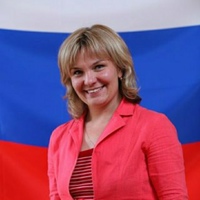 Елена Косторная